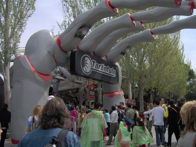 Tarantula (Parque de atracciones de Madrid) by _caligula_