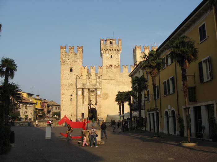 Sirmione by © Vl. Enev