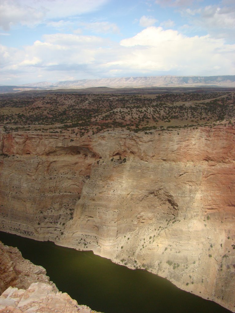 Devil Canyon Overlook by Ge Nielissen