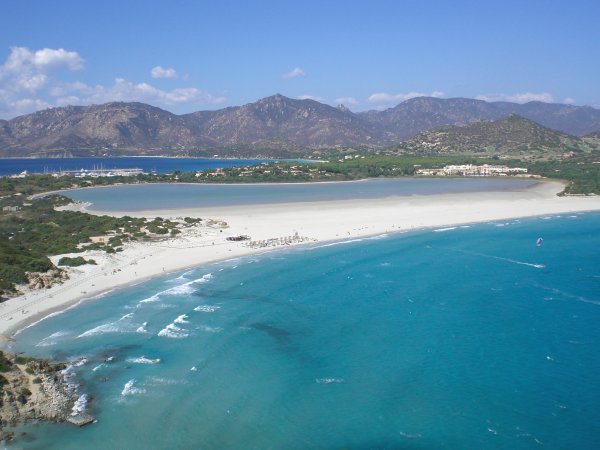 Spiaggia di Porto Giunco e stagno di Notteri by goribau