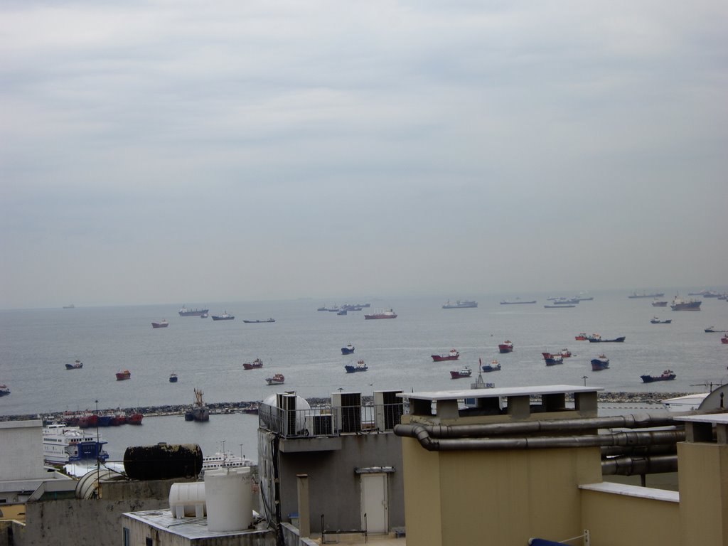 Mar de Mármara desde terraza de Hotel Antik. by Miguel Carrasco Valv…