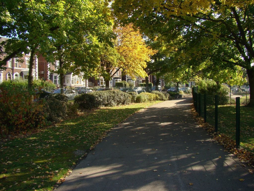 Path through Firth Park 2, Sheffield S5 by sixxsix