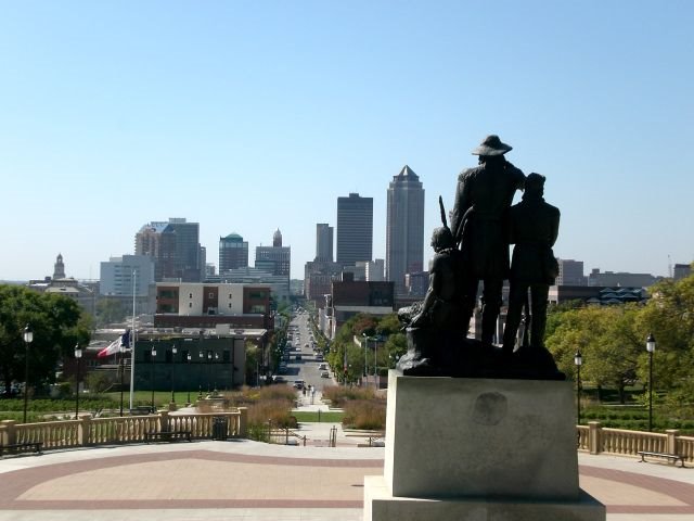 View On Downtown Des Moines by agriberman