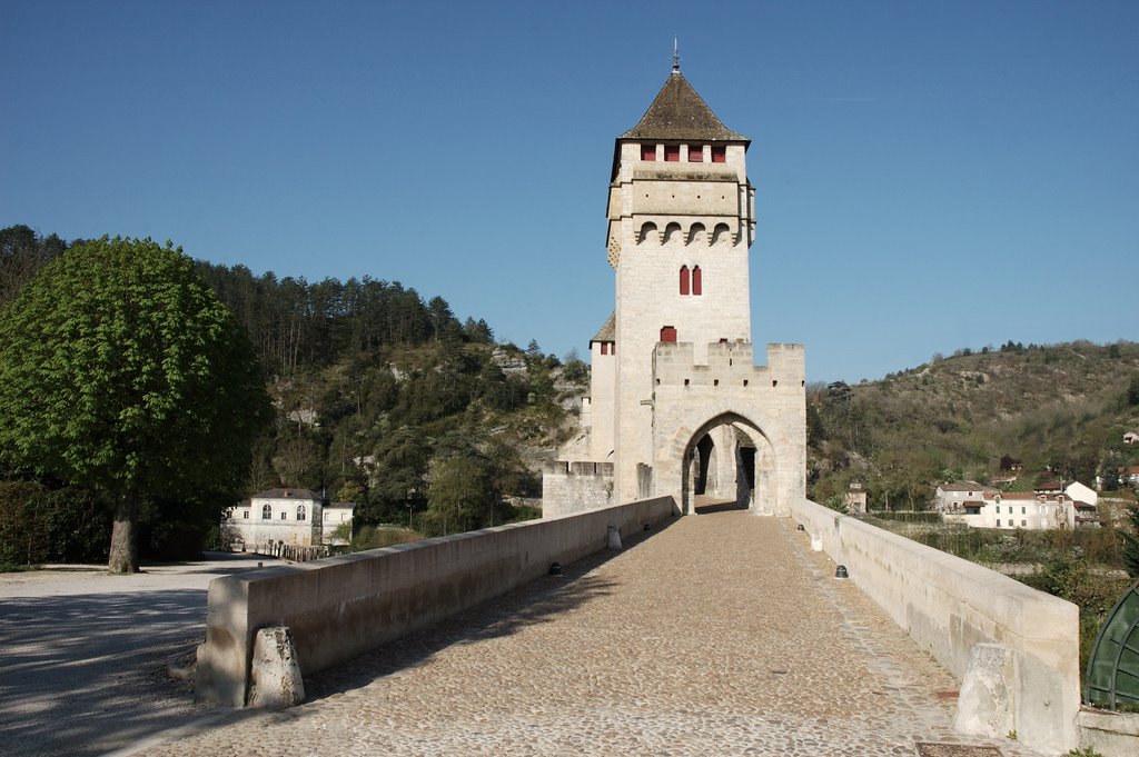 Pont valentré de Cahors by jms34