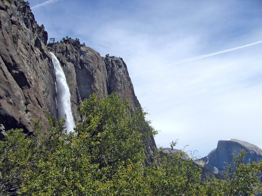 Yosemite Falls and Yosemite Point. The Lost Arrow is just in front of Yosemite Point; Half Dome is on the right. by Richard Wood