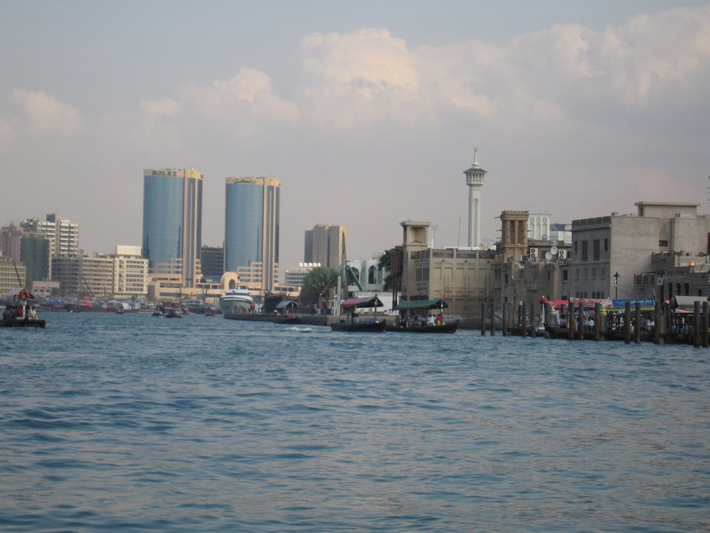 Dubai Creek by thegreatsimondo