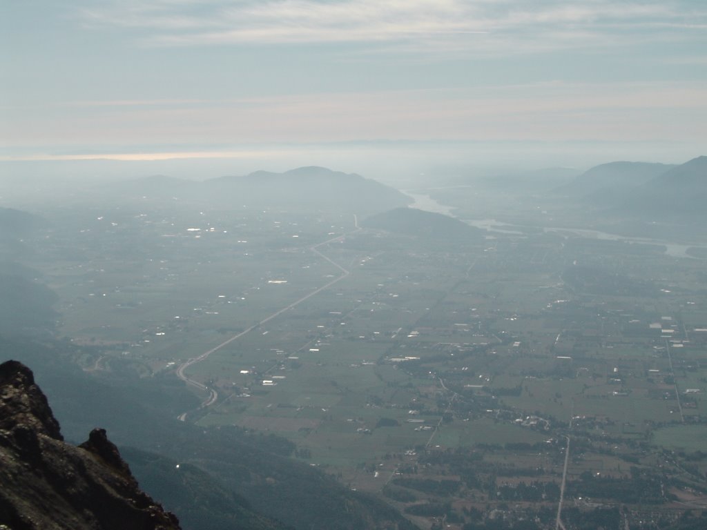 Looking out over the valley by Wim Mulder