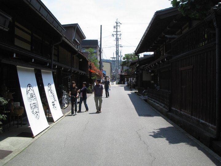 岐阜県高山市 古い町並み by sugizouw