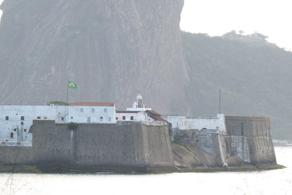 Fortaleza de Santa Cruz - Niterói - RJ - Brasil - by LAMV by Luiz Alberto Maron V…