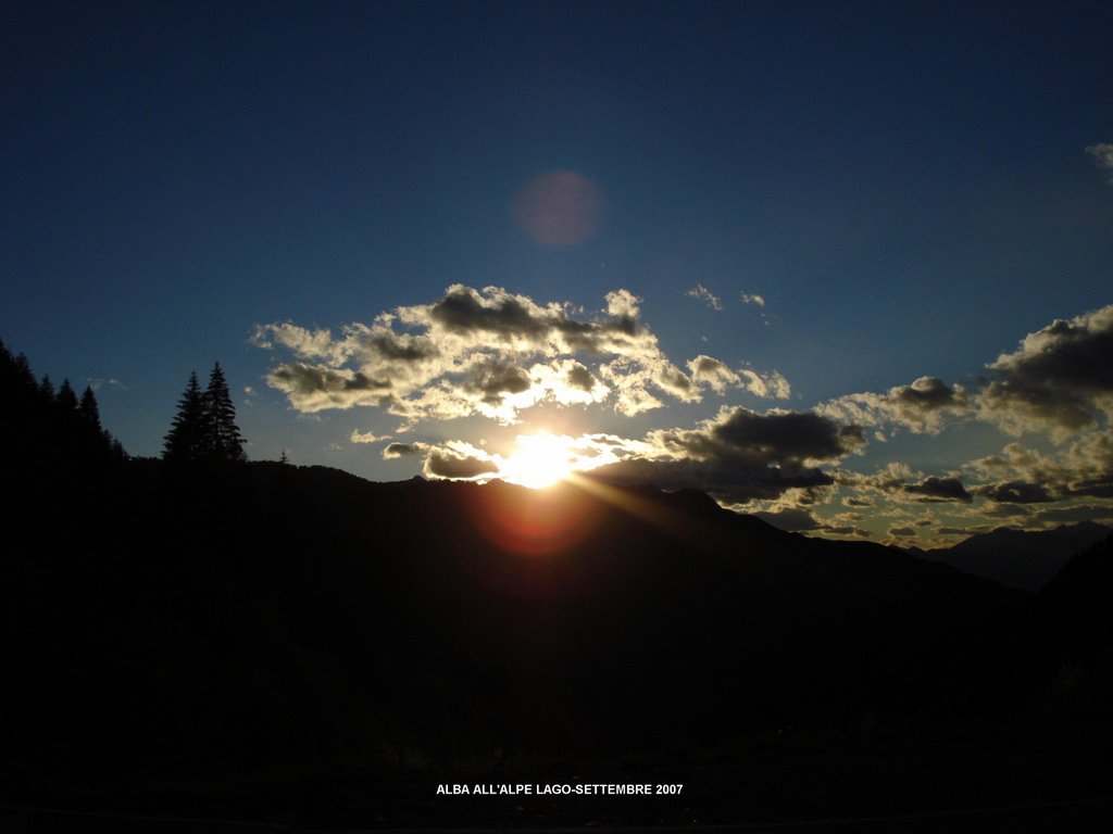 ALBA ALL'ALPE LAGO DI ALBAREDO by agfierro