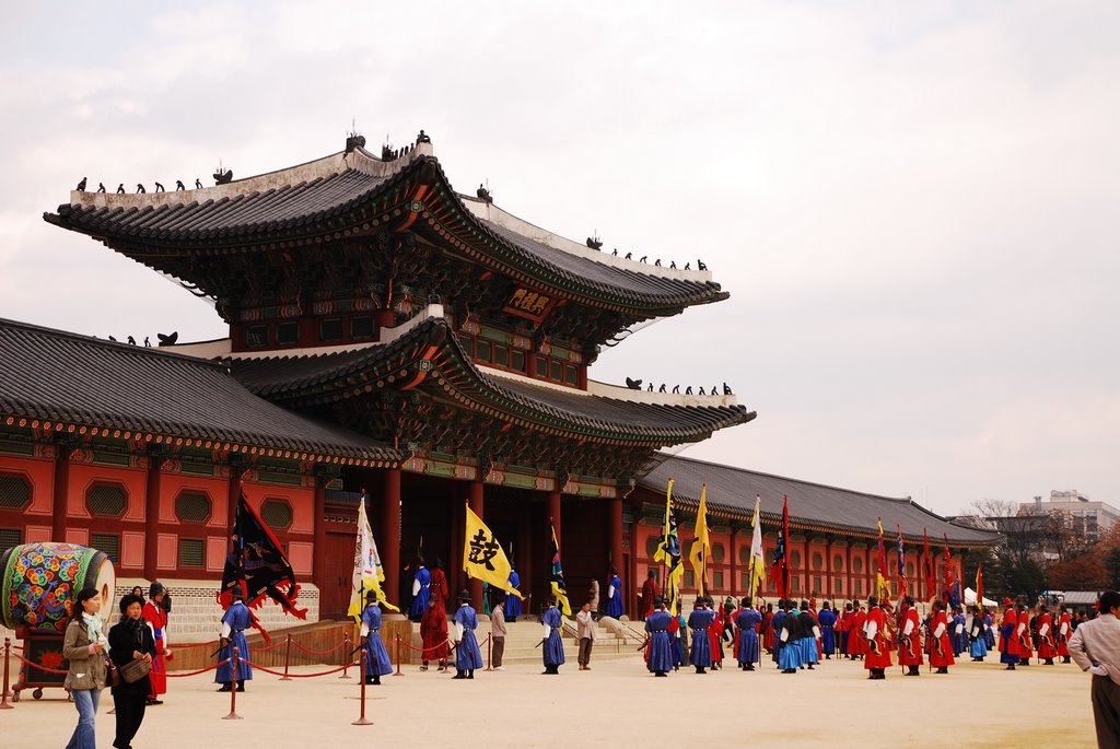 KyongBok Palace(The guards Kingdom ChoSun Korea) by LEE,Korea