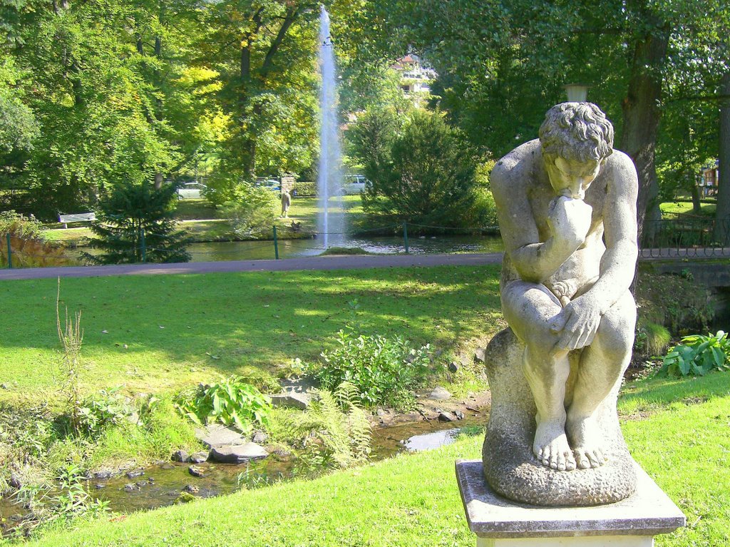 Pensive nude in Bad Orb Kurpark by axel-d