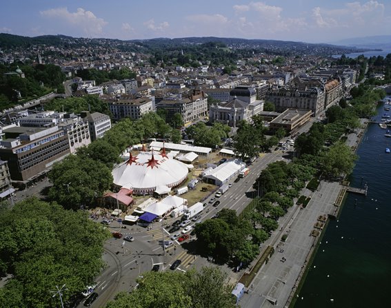 Der Schweizer National-Circus KNIE in Zürich by CIRCUS KNIE