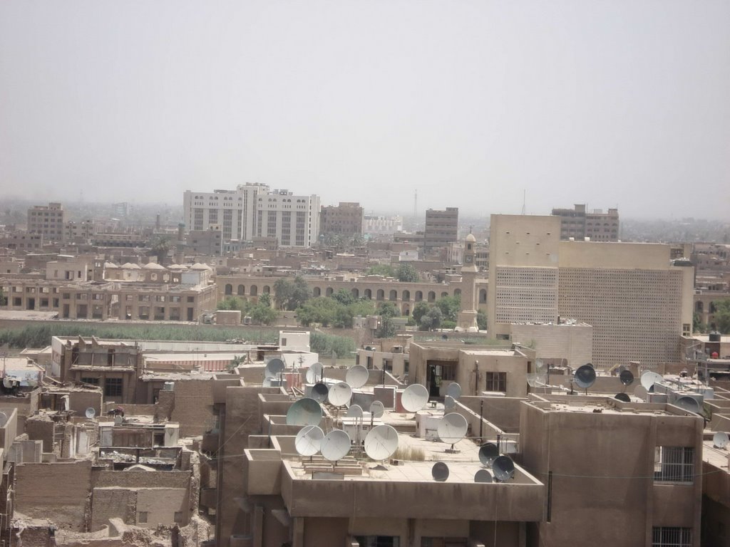 Sky line of eastern Baghdad, as seen from Haifa Street by zzztriple2000