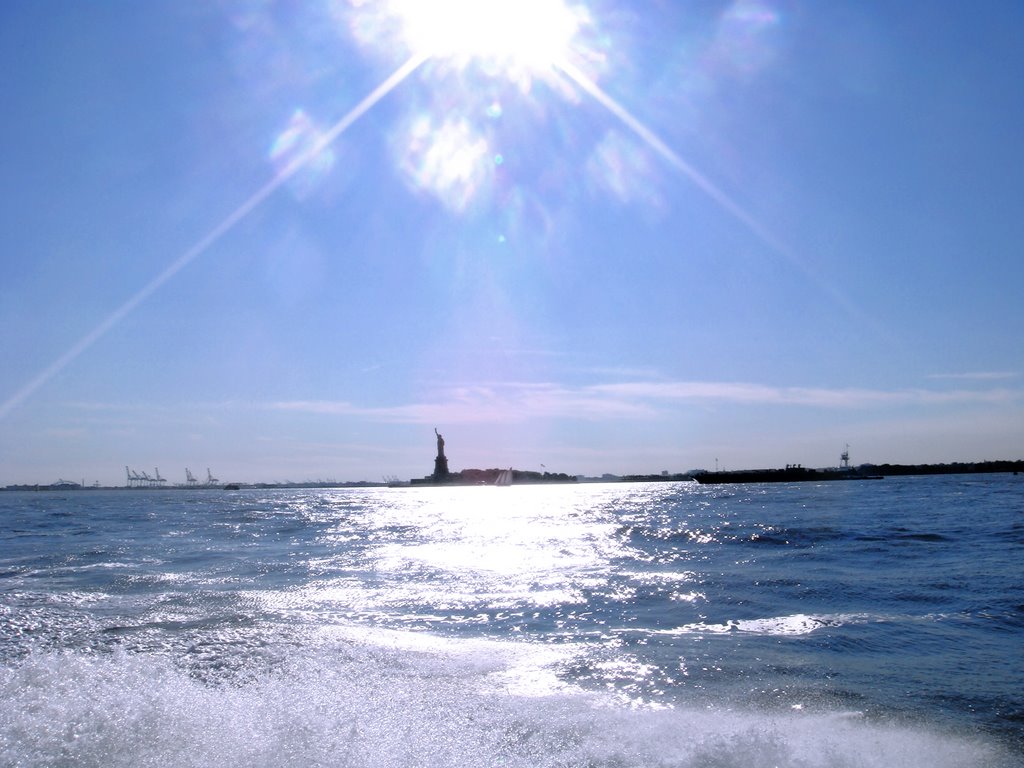 The view on the Statue of liberty from spead boat by olechka__89