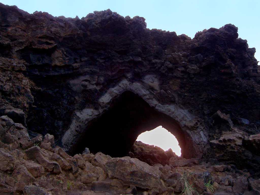 How to brew a Volcano. 1) Then start out with a small decent lava field by Sigurtor Holm