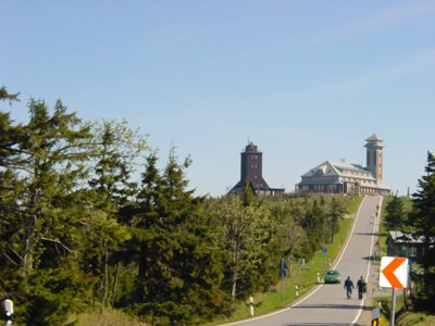 Sachsens höchster Berg, der Fichtelberg by teuber