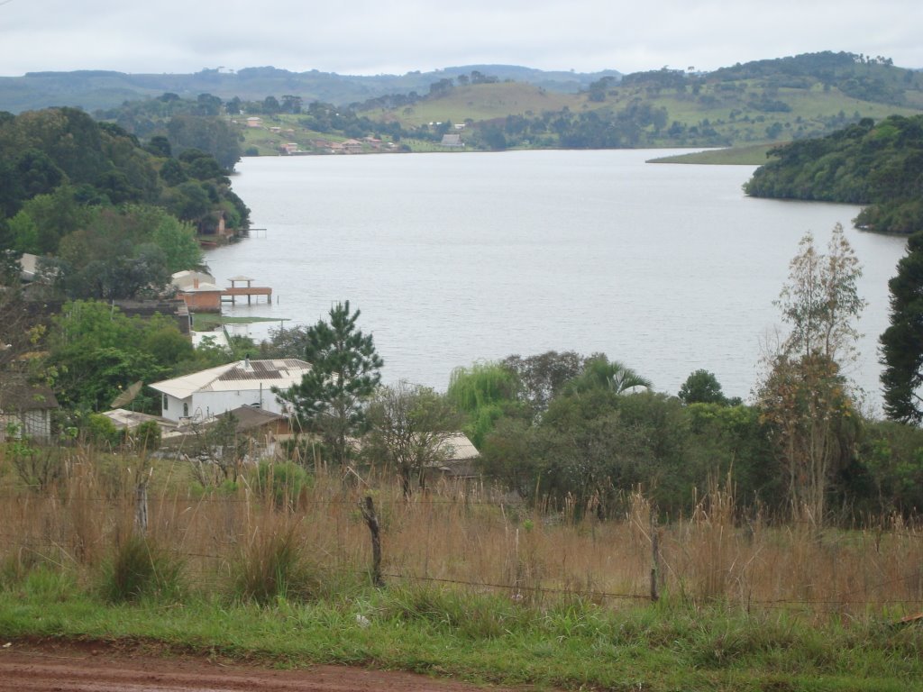 Salto - Vista da Represa by leonir angelo lunardi