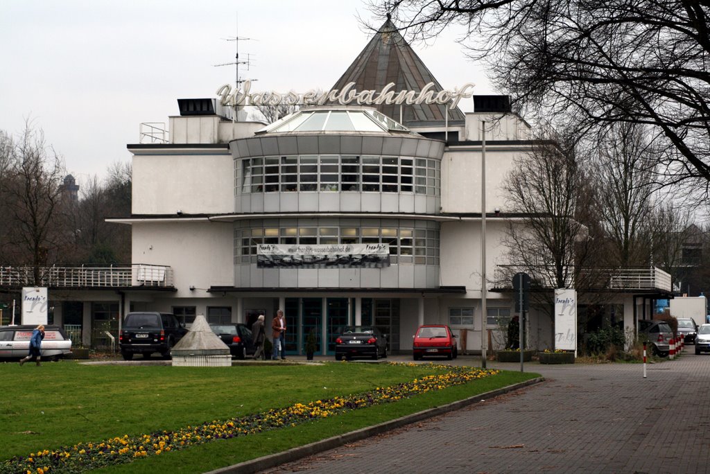 Wasserbahnhof by M.Raspel