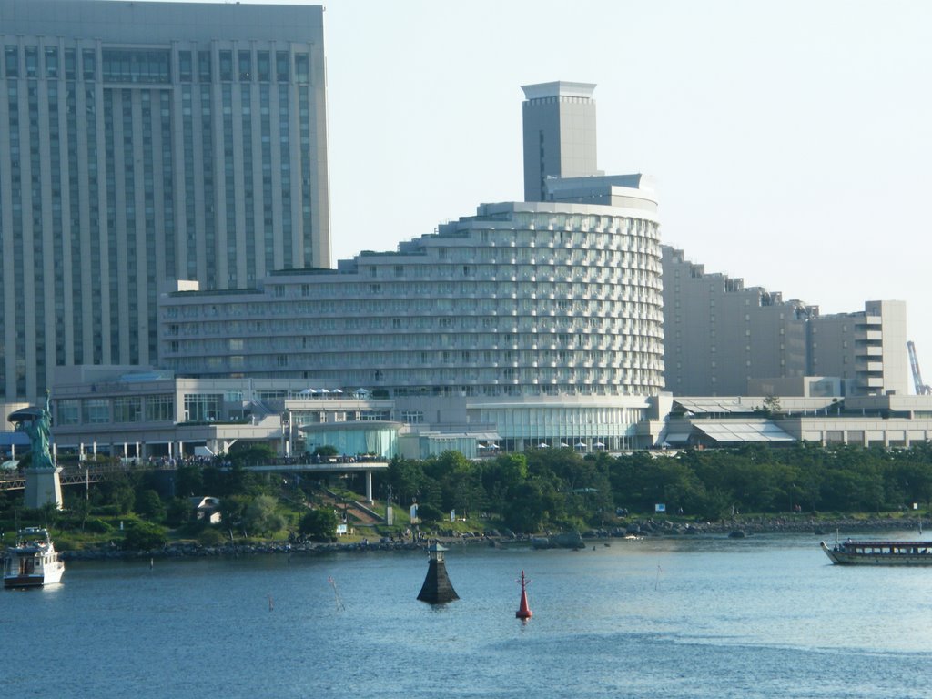 Hotel Nikko Tokyo ホテル日航東京 by Khafre