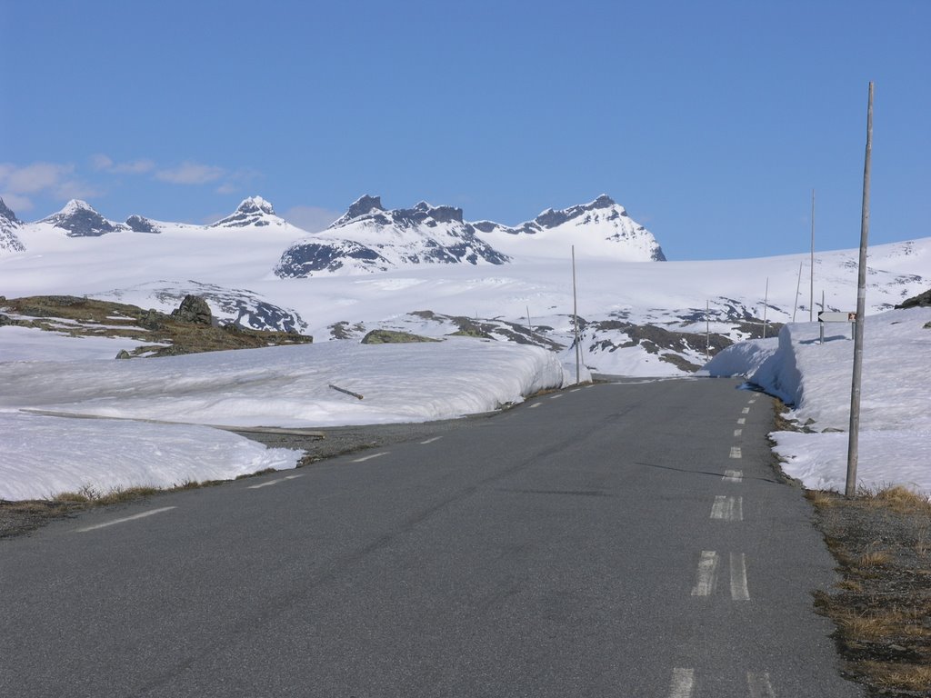 Sognefjell Road Norway by Stigti