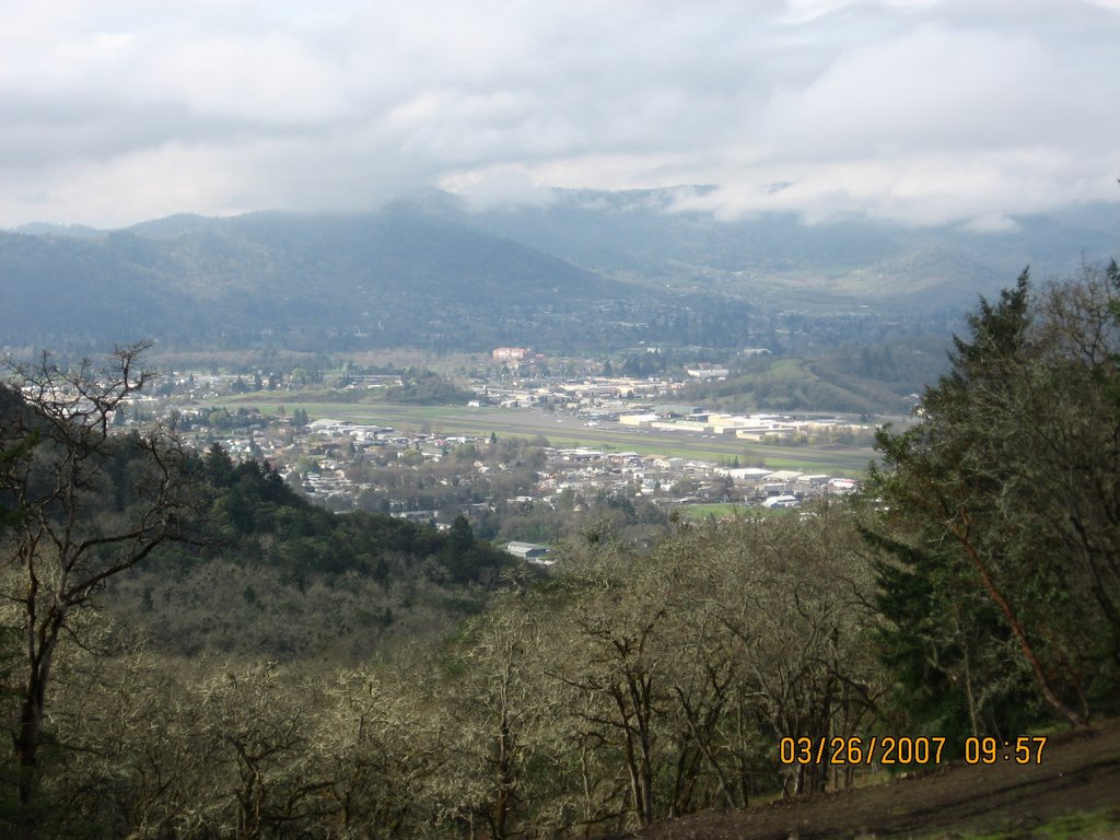 The Umpqua Valley by greggster7