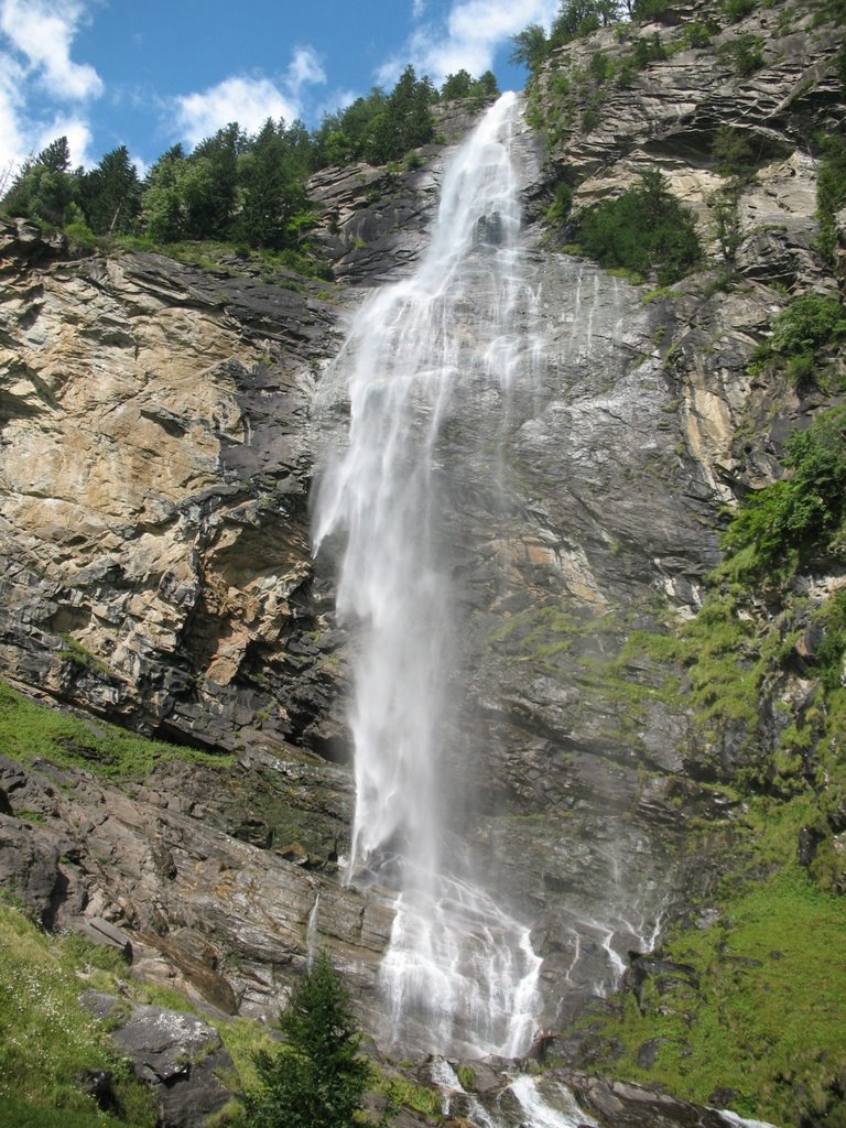 Wasserfall by stevopretch