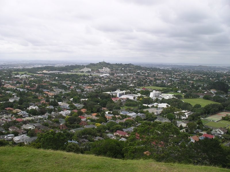 Mount Eden, Auckland, New Zealand by Matthias und Patrizi…