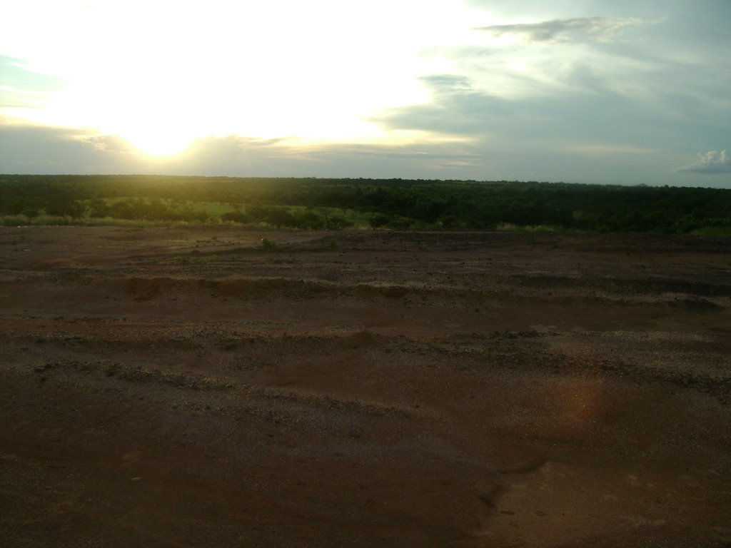 Atardecer en las sabanas mapireñas by david agustin romero cabeza