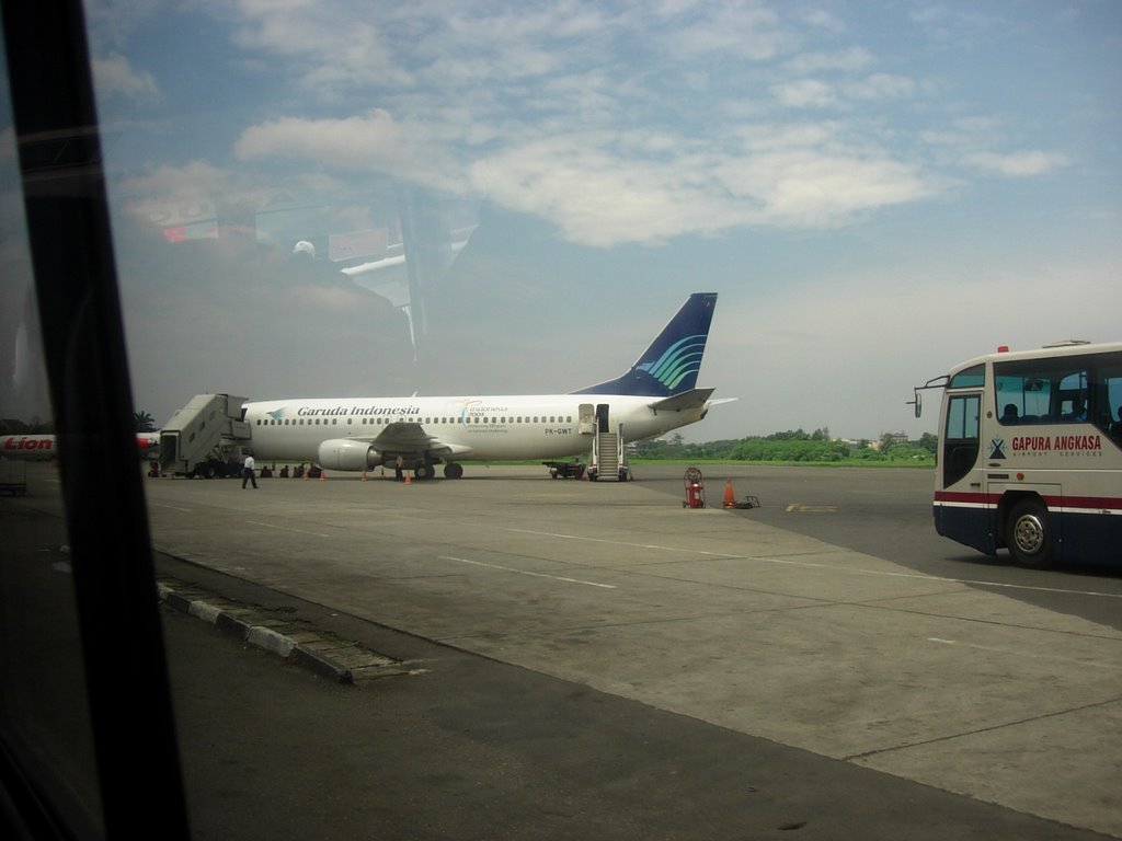 Garuda Indonesia in Polonia Medan by haris_aceh