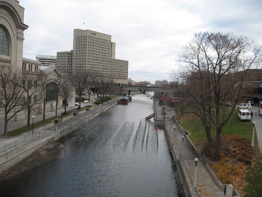 Rideau Canal, Ottawa by tonferns