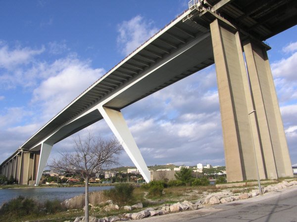 Viaduc Martigues by guifos