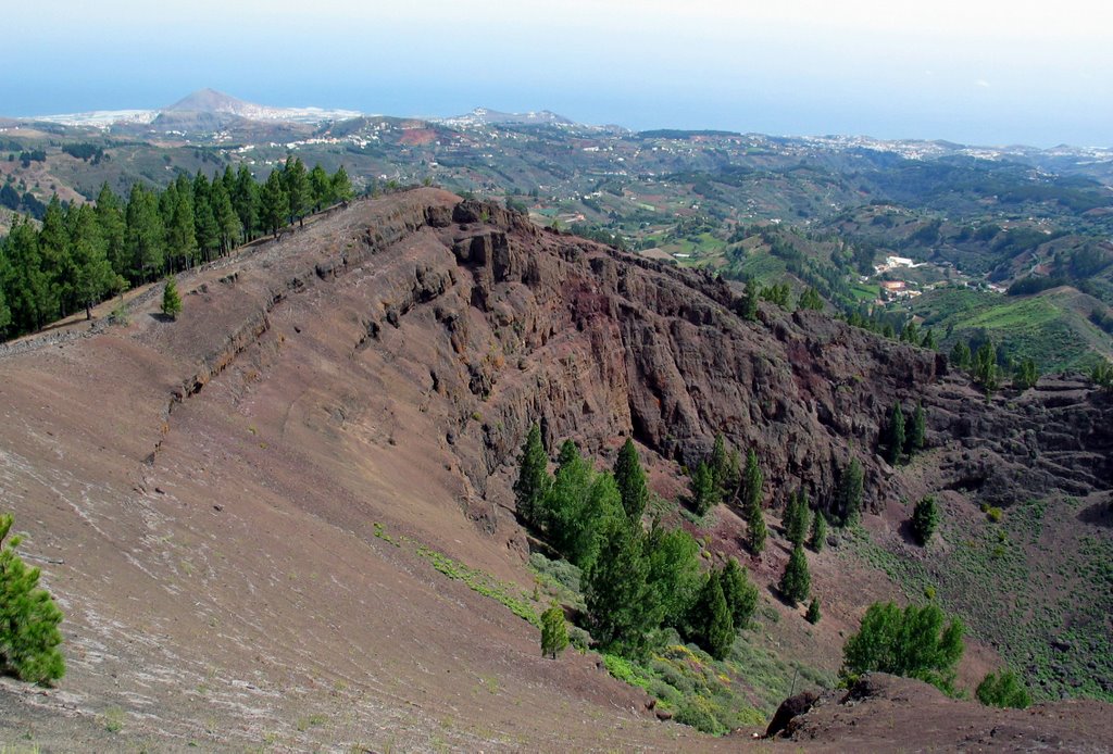 Caldera Pinos de Galdar 1 by DILEDR