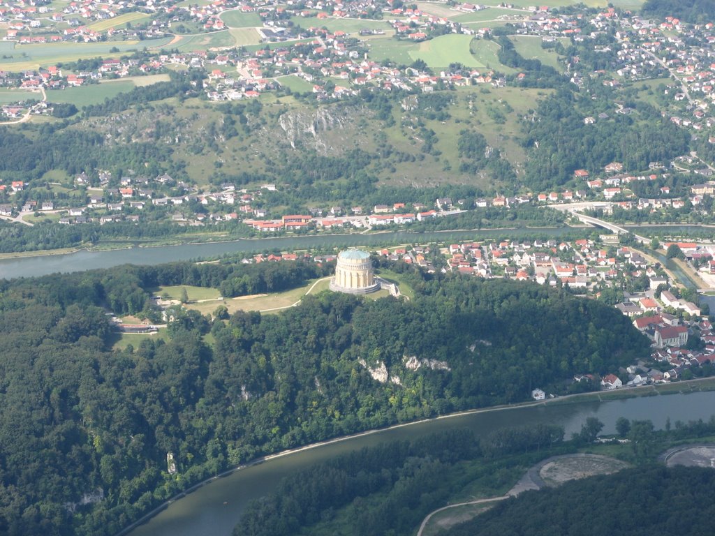 Luftbild Befreiungshalle by Joachim Bettendorf