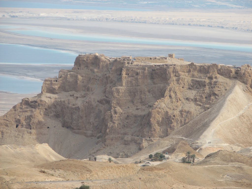 Masada, at the west side, Israel by ‫יוסף אבן כסף‬‎