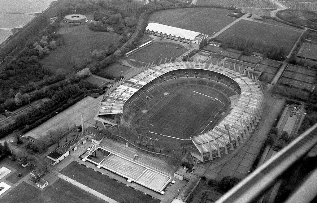 In diesem Stadion fanden zwei Bundesligaspiele mit insgesamt 23 Toren statt! by Thobu