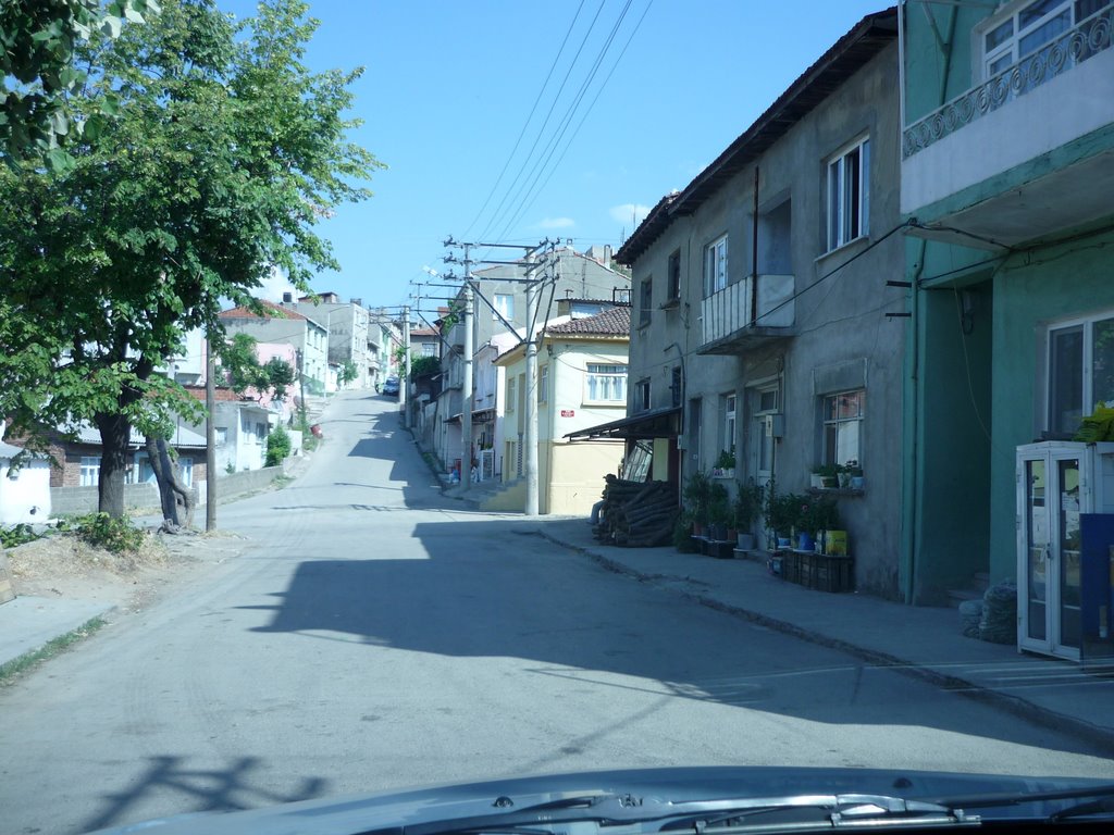 Biga, eski fırın bir zamanlar palamut balıklarının kiremitte pişirildiği yer.. by Hikmet arda