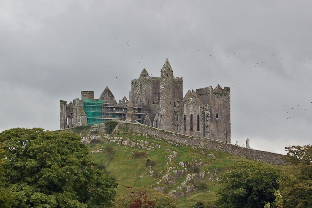 Rock of Cashel by Chris Roberts