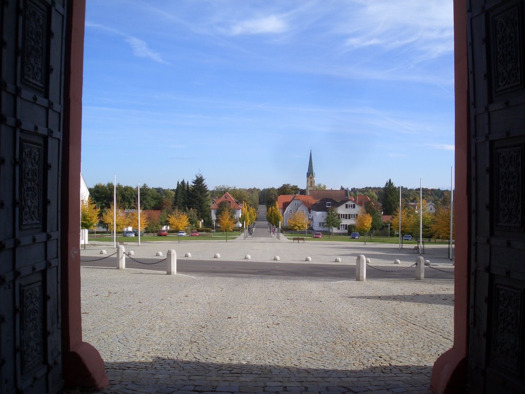 Blick vom Torbogen über Altshausen by Gelmo