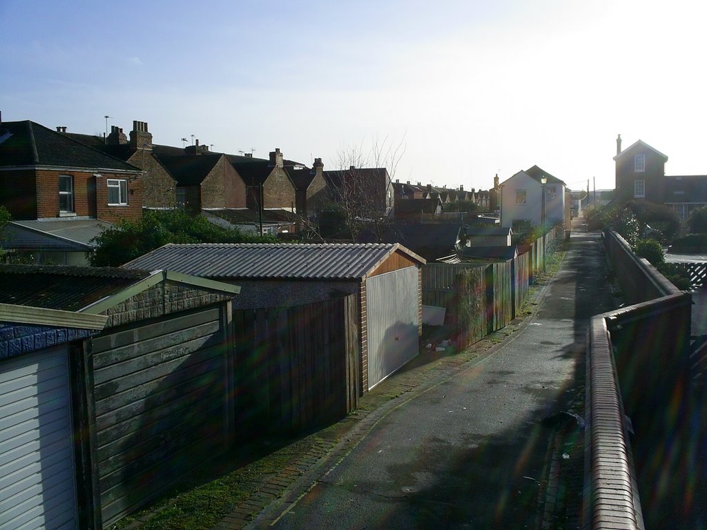 Alleyway Cranbury Road by arc20051