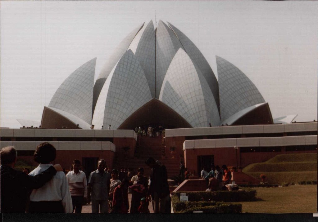 New Delhi (India) - Tempio Baha'I by Angelo Tanzi