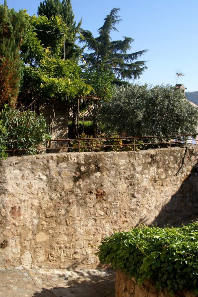 Les Arcs - Rue Victor Maria - View NE - Medieval Centre by txllxt TxllxT