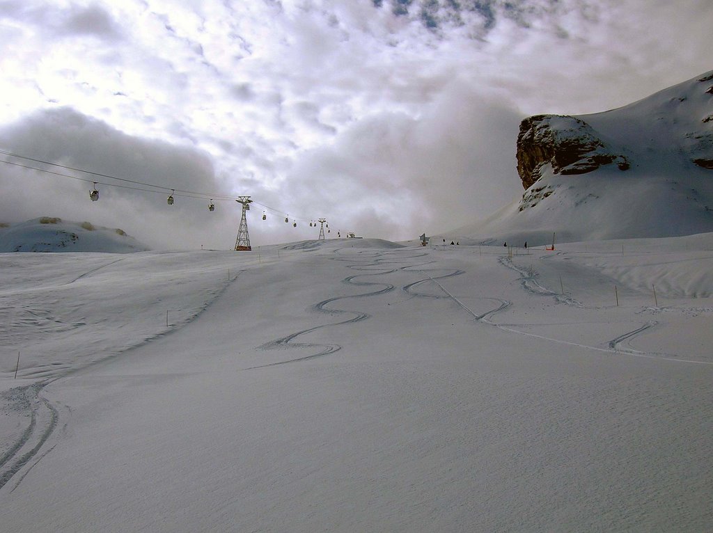 Flaine (Mephisto Superieur) by André en Anne-Marie