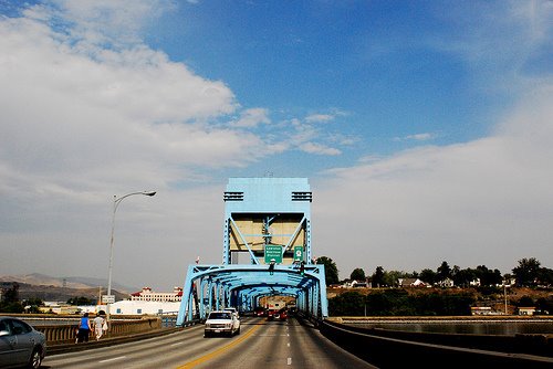 Lewiston Clarkston Bridge by ronhenry