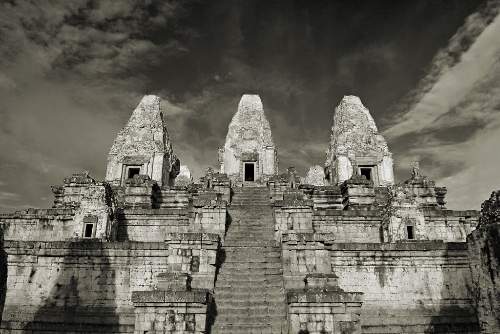 Pre Rup -- Angkor by CH.Q