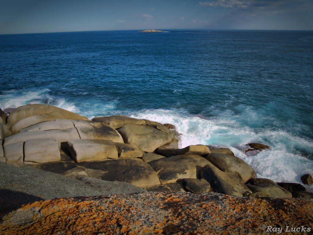 Granite Island - Victor Harbour by Rainer L