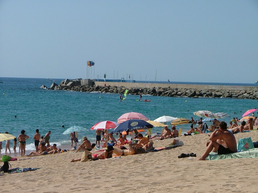 Platja d'Aro, Girona, Spain by stanjh