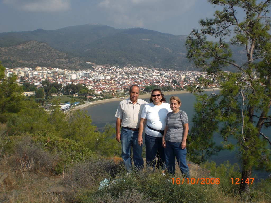 Kalemlik Burnundan Özdere by İsmail Taşel