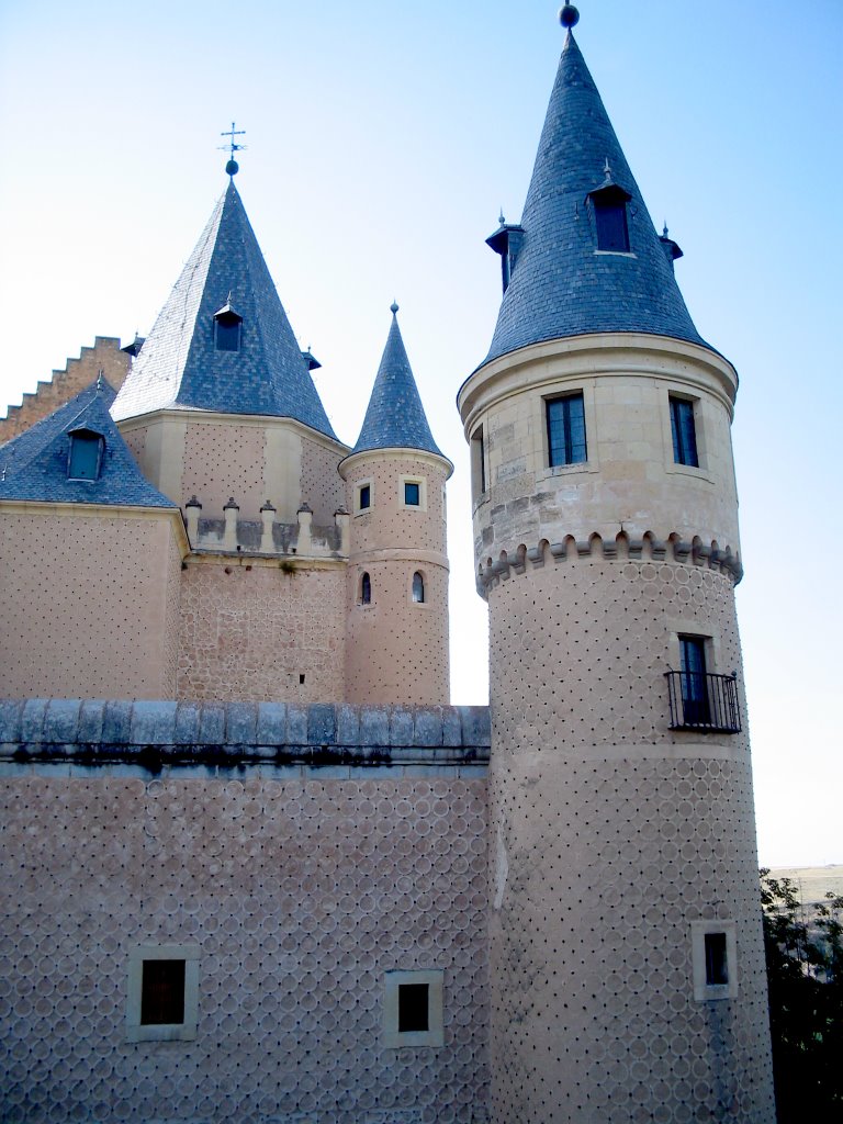 Alcazar de Segovia by Ignacio de La-Chica …