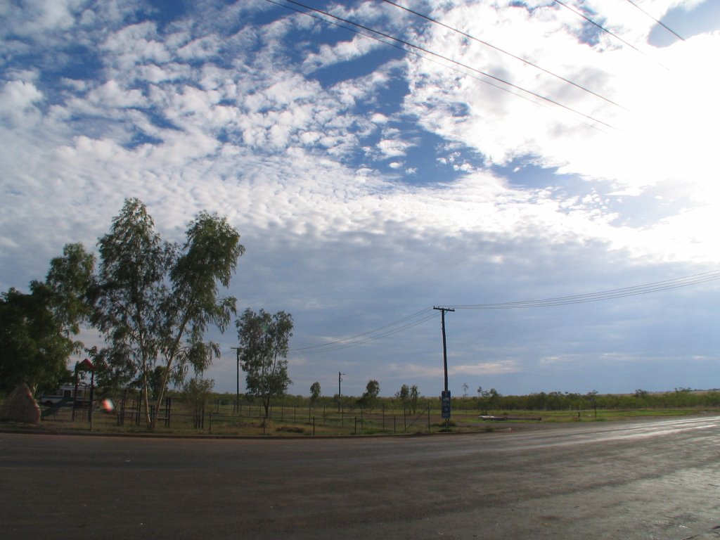 Wide-angle: great Ozzy at Camooweal Roadhouse by Wibo Hoekstra